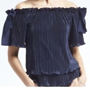 Banana Republic shoulder crop top size xs color blue